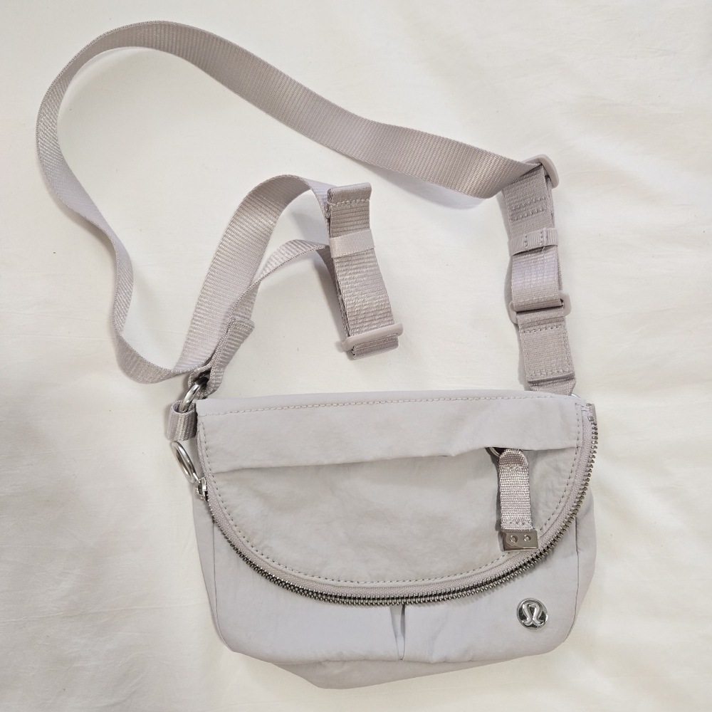 Lululemon Purse